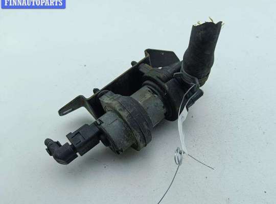 купить Насос водяной дополнительный на Volkswagen Sharan (2000-2010)