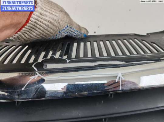 купить Решетка радиатора на Volkswagen Passat B6