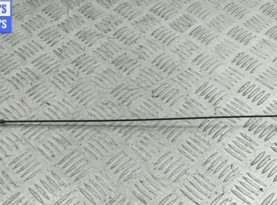 купить Щуп двигателя масляный на Volkswagen Passat B7