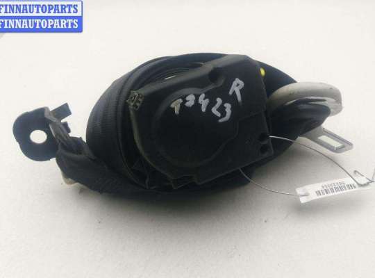 Ремень безопасности на Volkswagen Golf IV (1J)