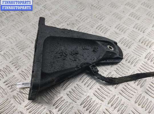 купить Кронштейн двигателя опорный на BMW 5 E60/E61 (2003-2010)