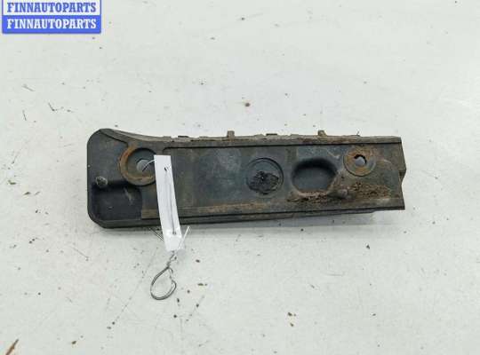 купить Кронштейн крепления крыла переднего правого на Audi A4 B6 (2001-2004)