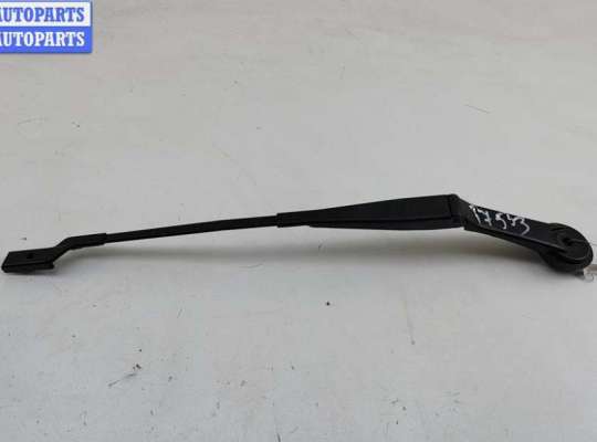 Щеткодержатель (поводок стеклоочистителя) передний FO2149469 на Ford Focus III (2011-2018)