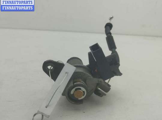 купить Личинка замка багажника на Audi A4 B7 (2004-2008)