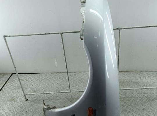 купить Крыло переднее левое на Mitsubishi Carisma