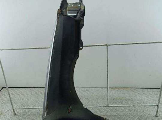 купить Крыло переднее левое на Mitsubishi Carisma