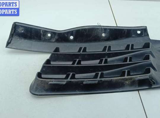 купить Решетка радиатора на Renault Espace IV (2002-2014)