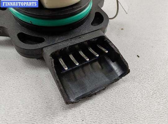 купить Расходомер (измеритель потока воздуха) на BMW 5 E60/E61 (2003-2010)