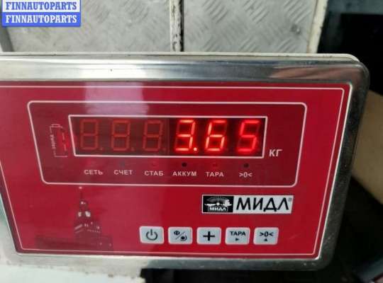 купить Стекло двери задней правой на Volkswagen Touareg