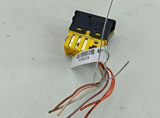 купить Кнопка обогрева сидений на BMW 3 E36 (1991-2000)