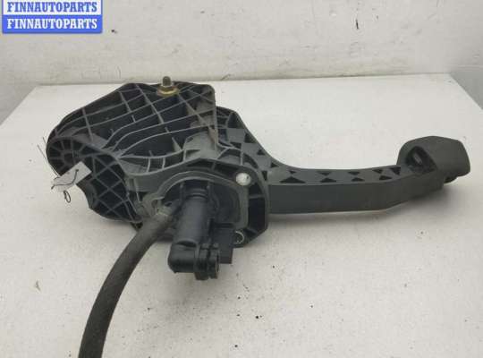 купить Педаль сцепления на Volkswagen Golf-5