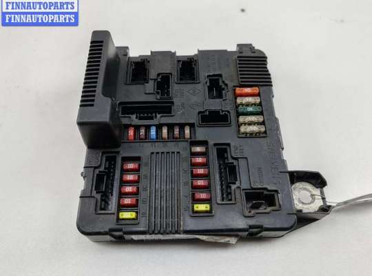 купить Блок предохранителей на Renault Scenic II (2003-2009)