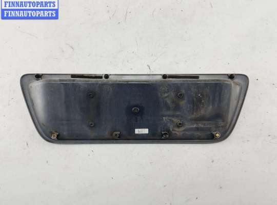 купить Бленда (накладка под номер) на Mercedes C-Class W203 (2000-2006)