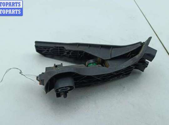 купить Педаль газа на Volkswagen Passat B6