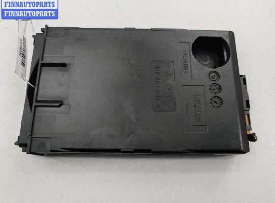 Подстаканник AU1718289 на Audi A4 B5 (1994-2001)