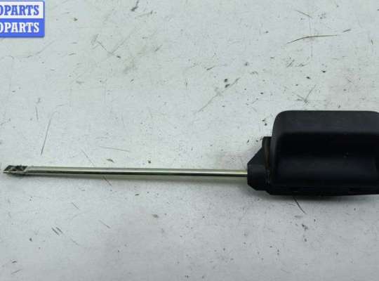 купить Ручка двери внутренняя задняя правая на Volkswagen Caddy (2004-2010)