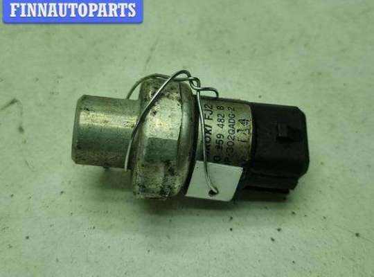 Датчик кондиционера VG2401173 на Volkswagen Passat B5