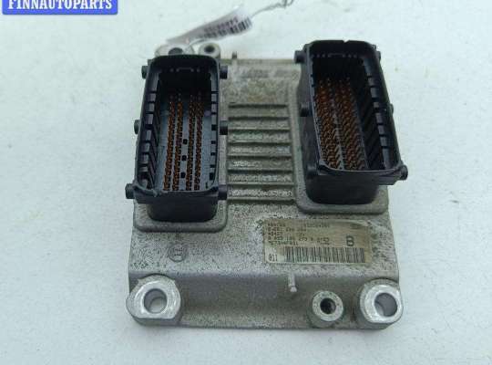 Блок управления двигателем (ДВС) FT514752 на Fiat Stilo
