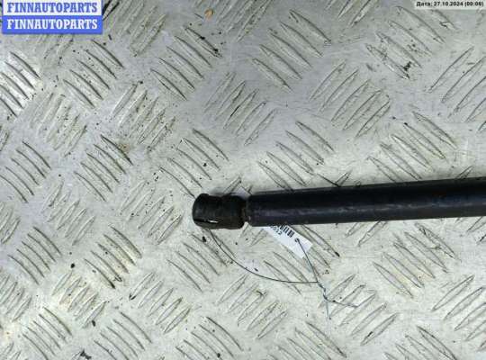Амортизатор капота на Volkswagen Golf IV (1J)