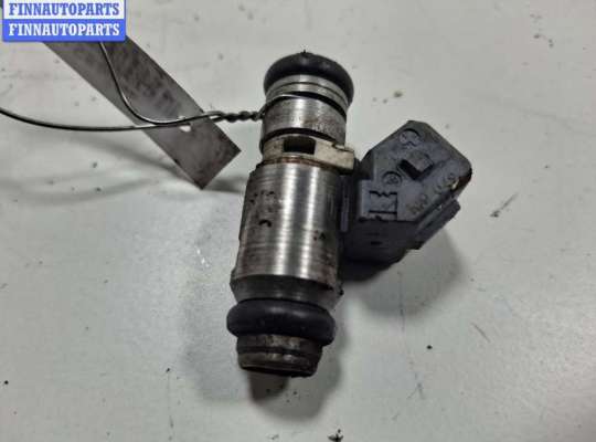 Купить Форсунка топливная на Citroen Xsara Форсунка топливная CT1088709 на Citroen Xsara