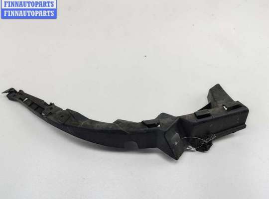 Кронштейн бампера переднего VG2672939 на Volkswagen Passat B5