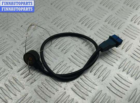 купить Датчик детонации на Volkswagen Passat B5