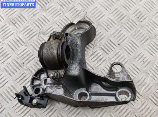 Крепление втулки стабилизатора переднего VG2749551 на Volkswagen Passat B5+ (GP)