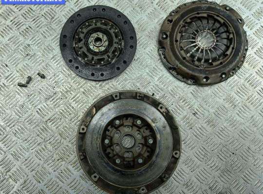 купить Маховик на Opel Zafira B (2004-2014)