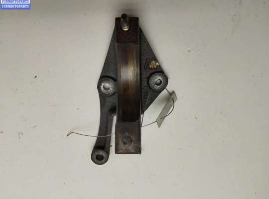 Кронштейн крепления FO1871106 на Ford Focus II (2004-2011)