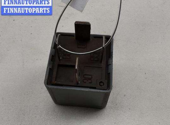 Реле вентилятора на Audi Q7 (4L)