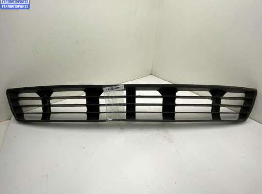 купить Решётка (заглушка) в бампер на Audi A4 B5 (1994-2001)