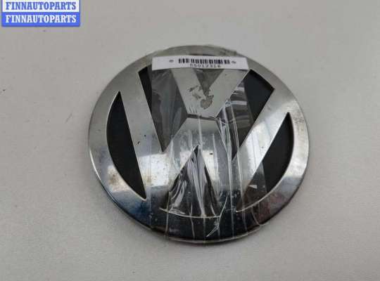 Эмблема (значок) на Volkswagen Passat B6 (3C)
