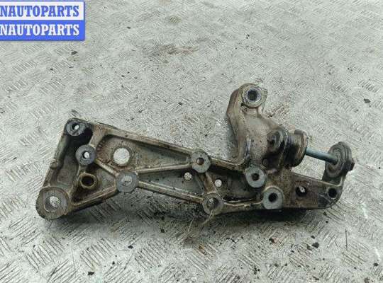 купить Рычаг подвески передний правый на Volkswagen Touran