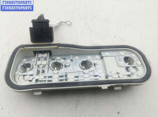 купить Плата фонаря заднего правого на Audi A4 B6 (2001-2004)