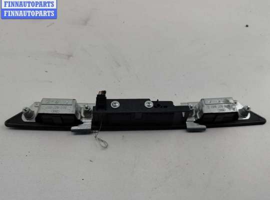 купить Накладка подсветки номера на Audi A6 C6 (2004-2011)