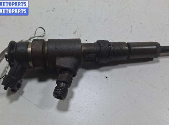 купить Форсунка топливная на Peugeot 206