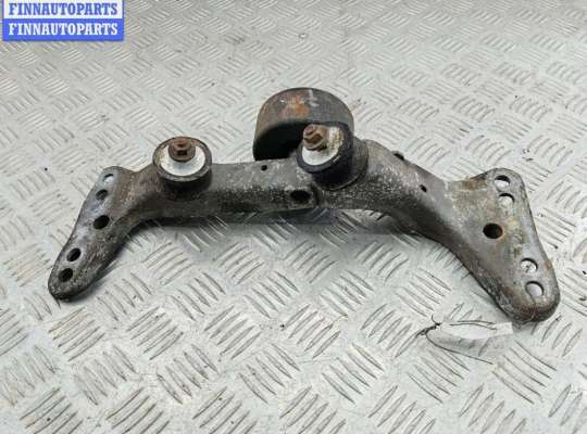 Кронштейн КПП опорный BM3557270 на BMW 3 E36 (1991-2000)