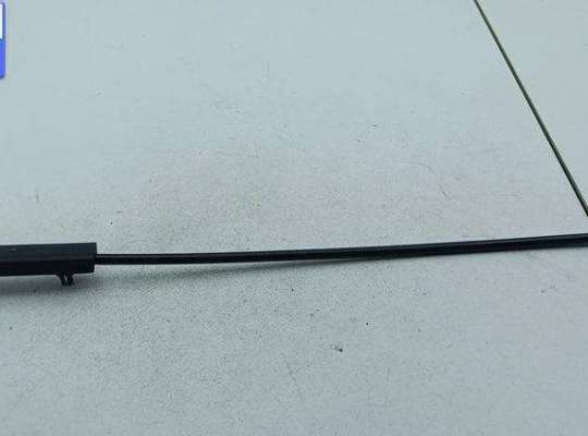 купить Трос капота на Seat Altea