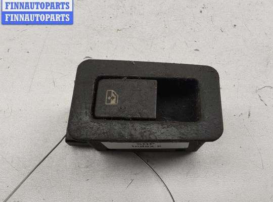 купить Кнопка стеклоподъемника заднего правого на Opel Omega B (1994-2003)