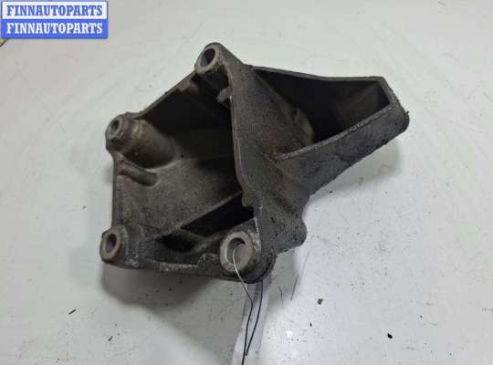 купить Кронштейн двигателя опорный на Audi A6 C5 (1997-2005)