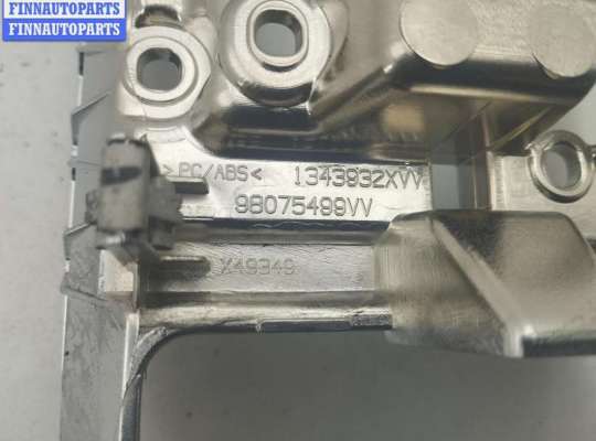 купить Накладка декоративная на торпедо на Peugeot 308 T9 (2013-2021)