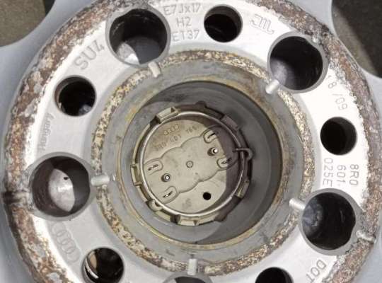 купить Колесо (комплект колёс) на Audi Q5 8R (2008-2017)