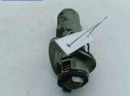 Личинка крышки багажника на Audi A6 (C5)