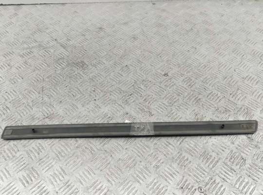 купить Молдинг двери задней левой на Ford C-Max (2003-2010)