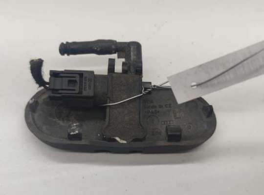 купить Форсунка омывателя на Audi A6 C5 (1997-2005)