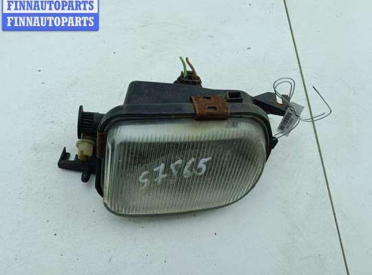 купить Фара противотуманная правая на Mercedes C-Class W203 (2000-2006)