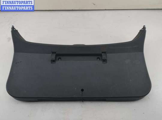 купить Обшивка крышки багажника на Opel Astra H (2004-2009)