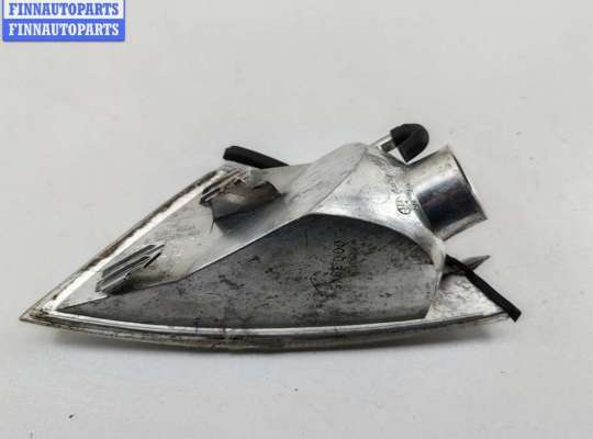 купить Поворотник (указатель поворота) правый на Mitsubishi Carisma