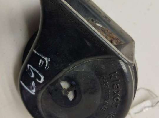 купить Сигнал (клаксон) на Volkswagen Sharan (2000-2010)