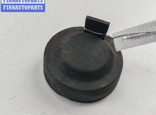 купить Крышка (заглушка) задняя фары правой на Volkswagen Passat B6